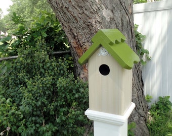 Birdhouse post topper, weatherable Vinyl and wood outdoor birdhouse, cleanable postmount bluebird house for bird lovers