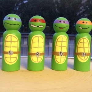 Teenage Mutant Ninja Turtles hand painted wooden peg dolls toys Michaelangelo, Donatello, Raphael, and Leonardo *Perfect for Easter Baskets