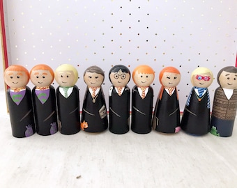 Pick an 6 custom HP inspired peg toys *super-sized peg not included*