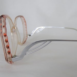 Big Pink Brown Vintage Eyeglasses, Two Tone Clear Glasses, Womens 1980's NOS Funky Silver Bent Drop Down Temple Arm Eyeglasses image 3