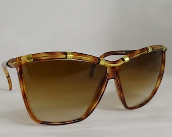 Vintage Big Tortoise Shell NOS Sunglasses, 1980's Mod Square Brown Sun Glasses, New Old Stock