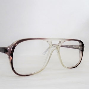 Helderbruine pilotenbril, tweekleurig vierkant herenframe, flexibele bril met veerscharnier, jaren 1990 vintage new old stock