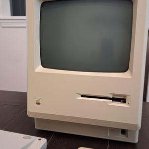Apple Macintosh Plus - Etsy