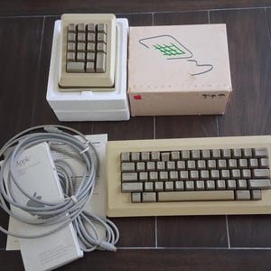 Apple Macintosh Plus - Etsy