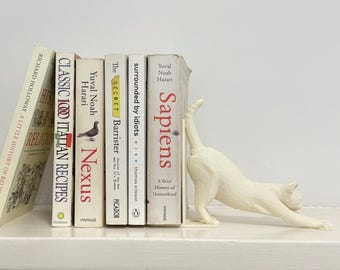 Stretching Cat Book Nook, 3D Printed PLA Book Holder, Whimsical Feline Shelf Décor, Cat Lover Gift, Bookshelf Bookend Decoration Book Holder