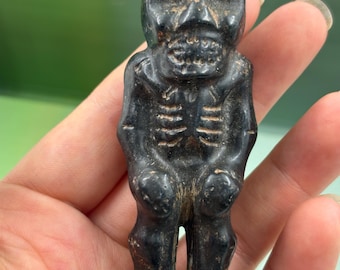 magnetic meteorite citipati carving vintage patina tibetan style protective talisman Random shipment