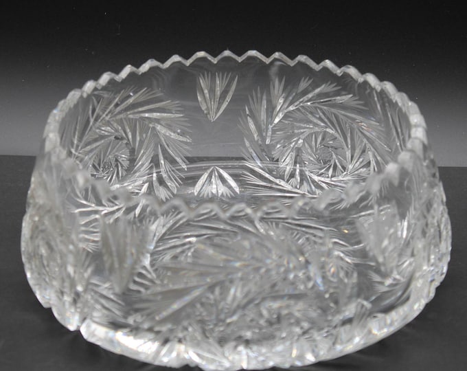 Vintage Hand Cut 24% Lead Crystal Pinwheel Bowl Sawtooth Rim Heavy Brilliant 8"