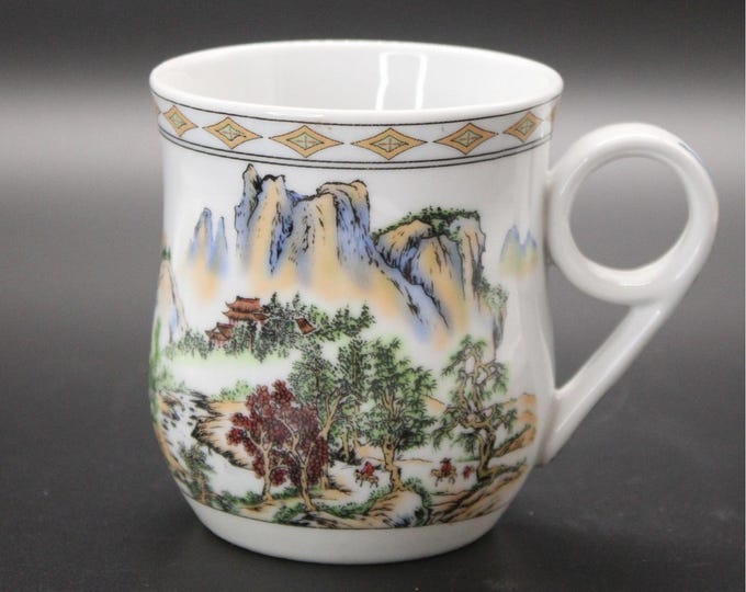 Hand Painted Porcelain Chinese Scenery Mug