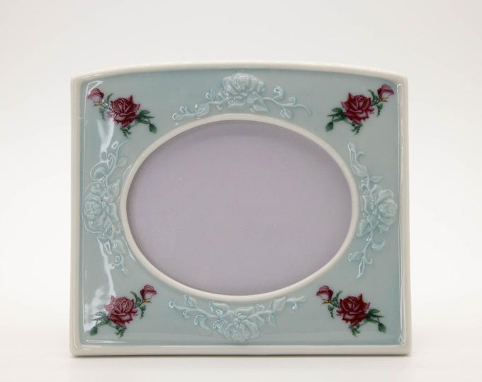 Vintage 2007 Avon Presidents Club Light Blue Ceramic Rose Oval Photo Frame