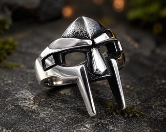 Anillo de plata MF Doom, anillo guerrero, anillo llamativo de plata, anillo de caballero, joyería estilo vikingo, regalo para él, joyería para cosplay