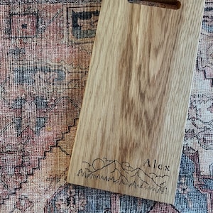 Engraved Cheese Board with Mountains, Personalized Gift For Him, For Mountain Lovers, Personalized Cutting Board for Christmas Gift 画像 9