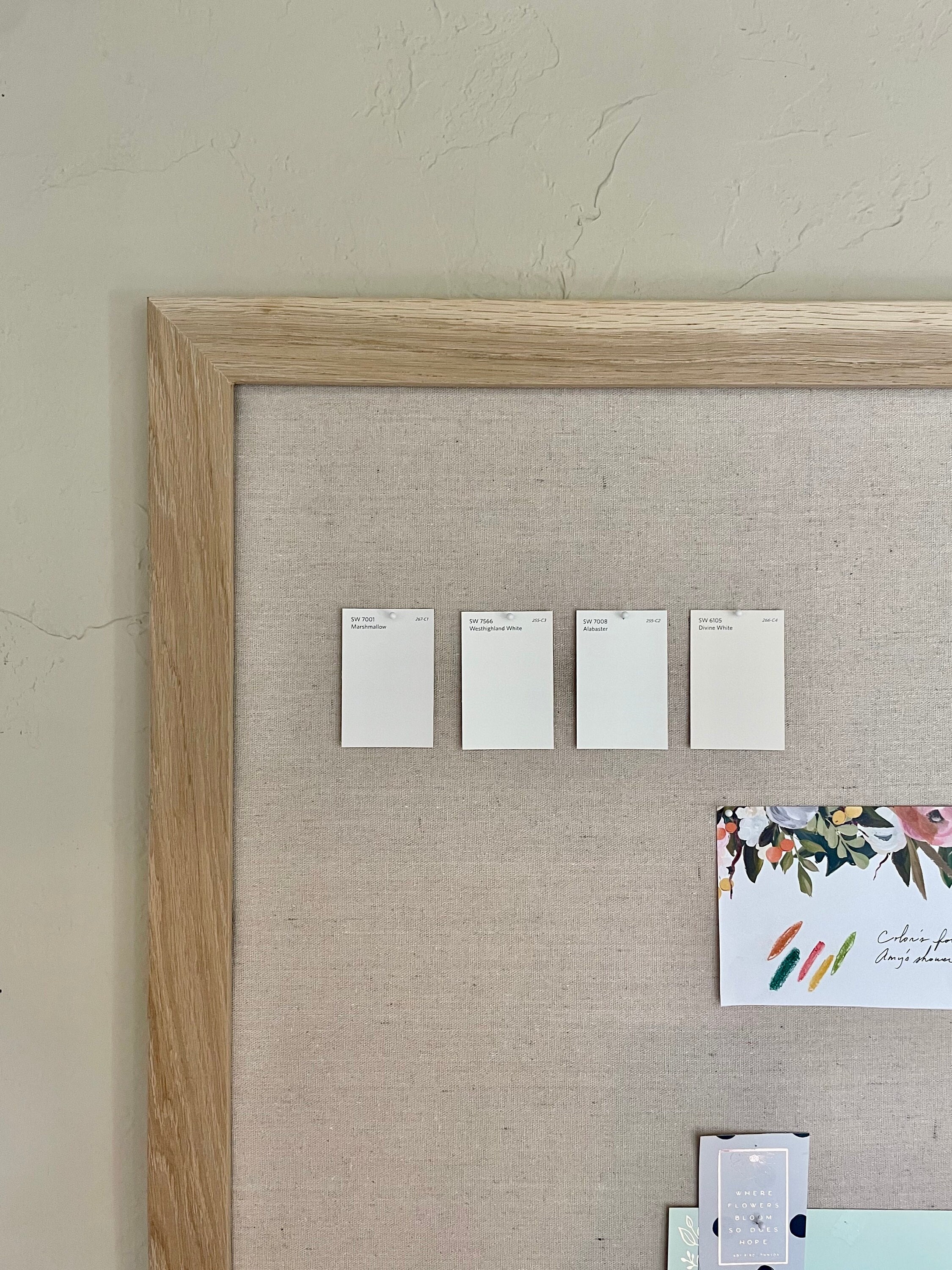 Desktop Cork Bulletin Board, Small Mini Hanging Tack Message Memo