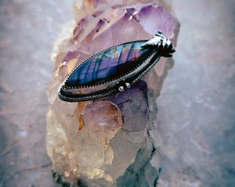 Purple Labradorite and Sterling Silver Pendant