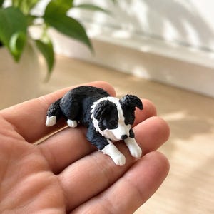 Border Collie Miniature Figurine, Black & White Dog Statue, Cute Puppy Decor, Dog Lover Gift, 3D Printed Border Collie