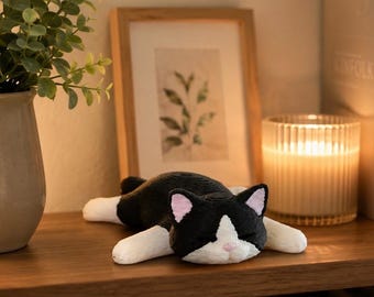Sleeping Tuxedo Cat Figurine – Cozy 3D Printed Desk Pet, Shelf Decor