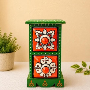 Armário de madeira pintado à mão com 2 gavetas, estilo arte folclórica indiana, pequeno organizador de madeira, decoração boho colorida para casa.