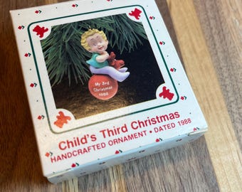 Hallmark Keepsake Ornament “My Third Christmas” child’s age collection 1988 (born in 1985)