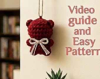 Amigurumi minibeer sleutelhanger haakpatroon pdf | Niet-gestikte teddybeer amigurumi | Handleiding voor beginners en videogids | Gehaakte beer.