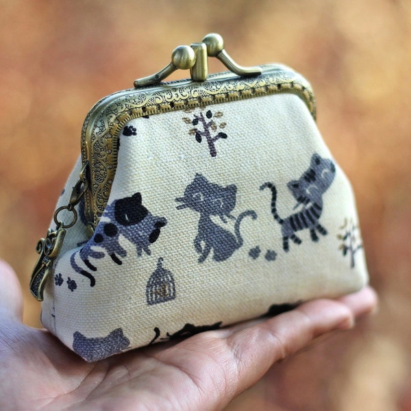 Coin purse two compartment, Cat coin purse, cat cultch, Frame purse cat