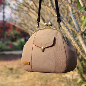 Große Bügeltasche, Canvas Rahmentasche, Schultertasche, Metallrahmen Tasche