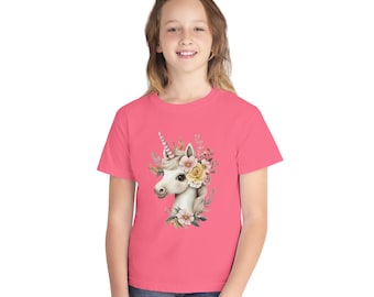 パステルカラーのユニコーンと花びらのユースTシャツ | スウィートパステルファンタジー