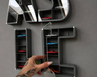 Modellauto-Präsentationsständer | Spielzeugauto-Organizer | personalisiertes Geschenk für Jungen