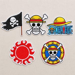 Denim Jackets Embroidered Iron On Patch, Backpacks and Tote Bags, Straw Hat Pirate Designs for Anime Fans, Chest Flag for Children's Costume