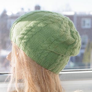 Pure Cashmere Light Green Warm Soft Cable Hand Knit Beanie cap Hat