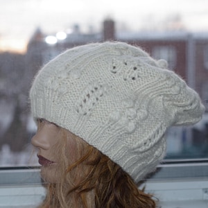 Ivory Mohair Cashmere Blend Structured Hand Knit Warm Soft Slouchy Beret Hat