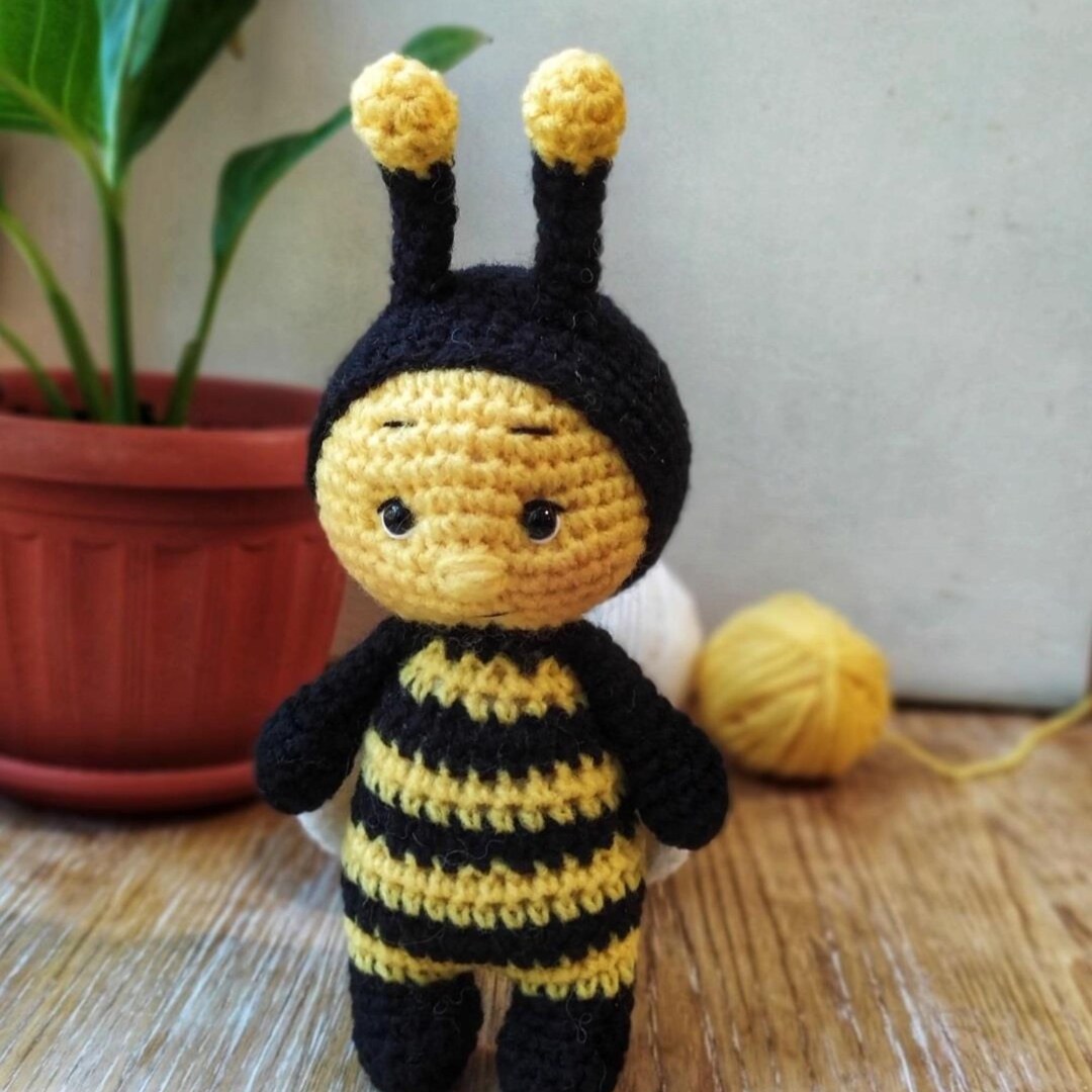 Cute Bumble Bee Crochet Pattern PDF, Amigurumi Bee Plush Tutorial, Easy ...