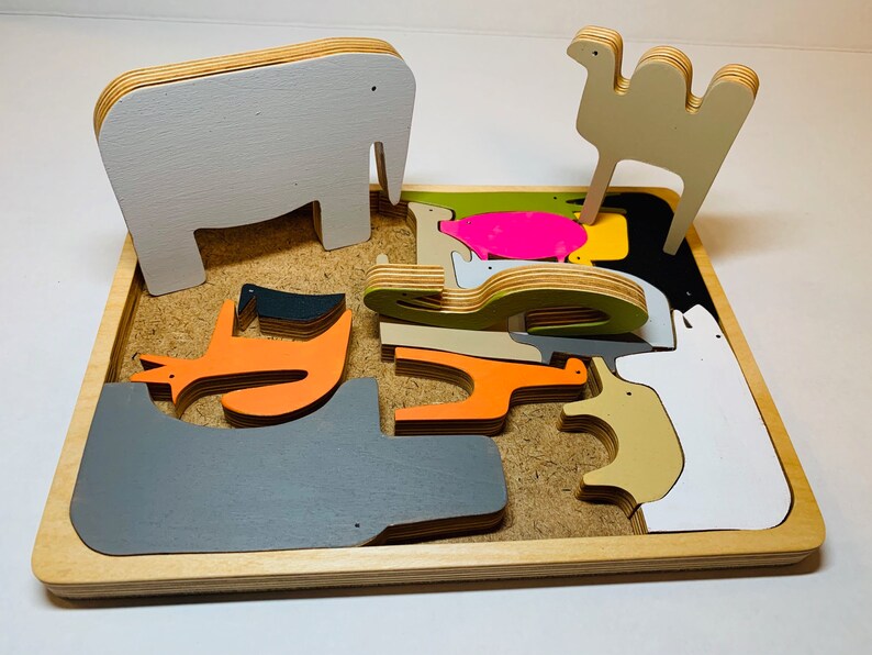 16 piece wooden animal puzzle educational toy tray puzzle, Enzo Mari inspired