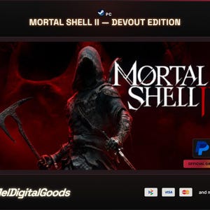 Può includere: Una copertina di gioco digitale per Mortal Shell II Devout Edition con una figura incappucciata in armatura scura che impugna un'arma simile a un piccone su sfondo rosso. Il testo recita Mortal Shell II, PC e Official Game con icone di pagamento.