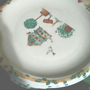 Thompson Pottery Birdhouse 12 pieces of Thompson Dinnerware the listings is for 4 dinnerplates 4 salad plates 4 cups