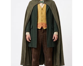 Frodo Beutlin Cosplay-Kostüm nach Maß | Mittelalterlicher Renaissance-Umhang und -Mantel mit Weste und Hose | Halloween-Herr-der-Ringe-Hobbit-Outfit für LARP