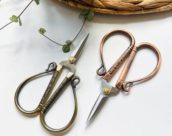 Embroidery Scissors | Large Handle Scissors