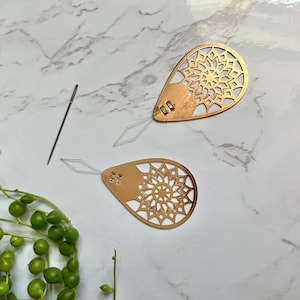 Needle Threaders | Rose Gold Needle Threader | Silver Hook Rose Gold (2)