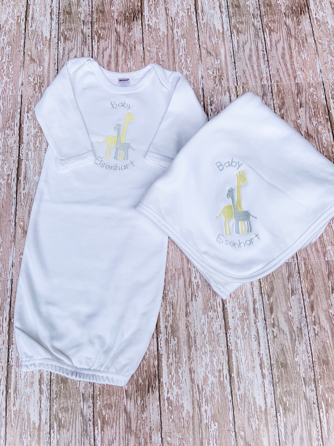 Giraffe Baby Gift Set, Unisex Baby Gift, Giraffe Baby Clothes, Baby