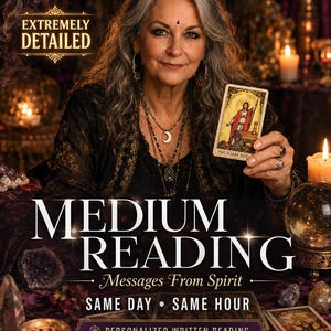 Puede incluir: Una persona con cabello largo y gris, collares en capas y una blusa negra estampada sostiene una carta del tarot etiquetada como The Magician. El texto dice EXTREMELY DETAILED, MEDIUM READING, Messages From Spirit, SAME DAY SAME HOUR, PERSONALIZED WRITTEN READING.