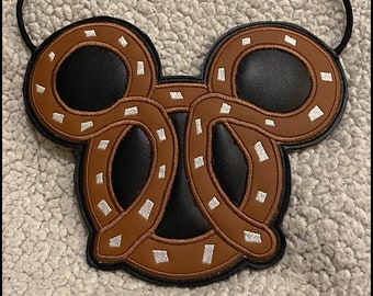 Sheron Barber Disney Limited Edition Crossbody Minnie Mouse 