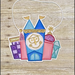 Disney Small World Crossbody Bag, It&#39;s a Small World purse, Girls Disney Crossbody Bag, Disney Ride Purse