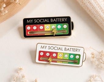 Broche "Minha Bateria Social" - Broche de Esmalte Divertido para Introvertidos, Distintivo de Bateria do Humor, Recarregue Suas Energias"