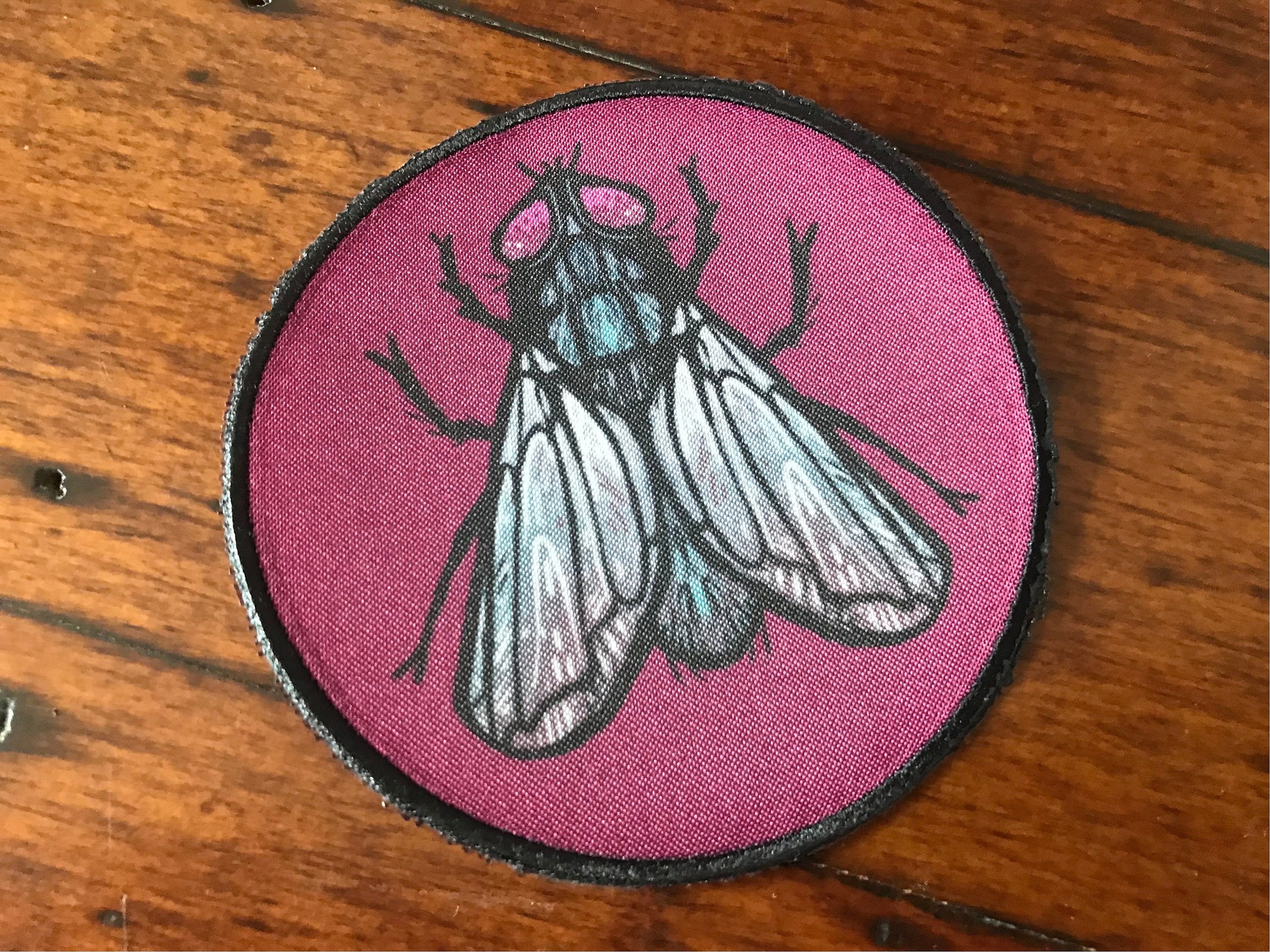 Housefly- iron on patch 8x8cm circular- goth, bug lover gift, punk, occult, satanic, patches for jackets, plague, sow on, insects, fly