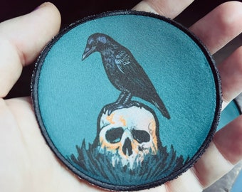 A Murder of Crows- iron on patch 8x8cm circular- goth, skull, punk, occult, satanic, patches for jackets, horror , sow on, folklore, crow