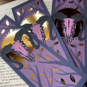 Deluxe gold foil rams skull bookmark (148x 52cm) gold painted edges, gothic accessories, book lover gift, horror, pastel goth, occult art