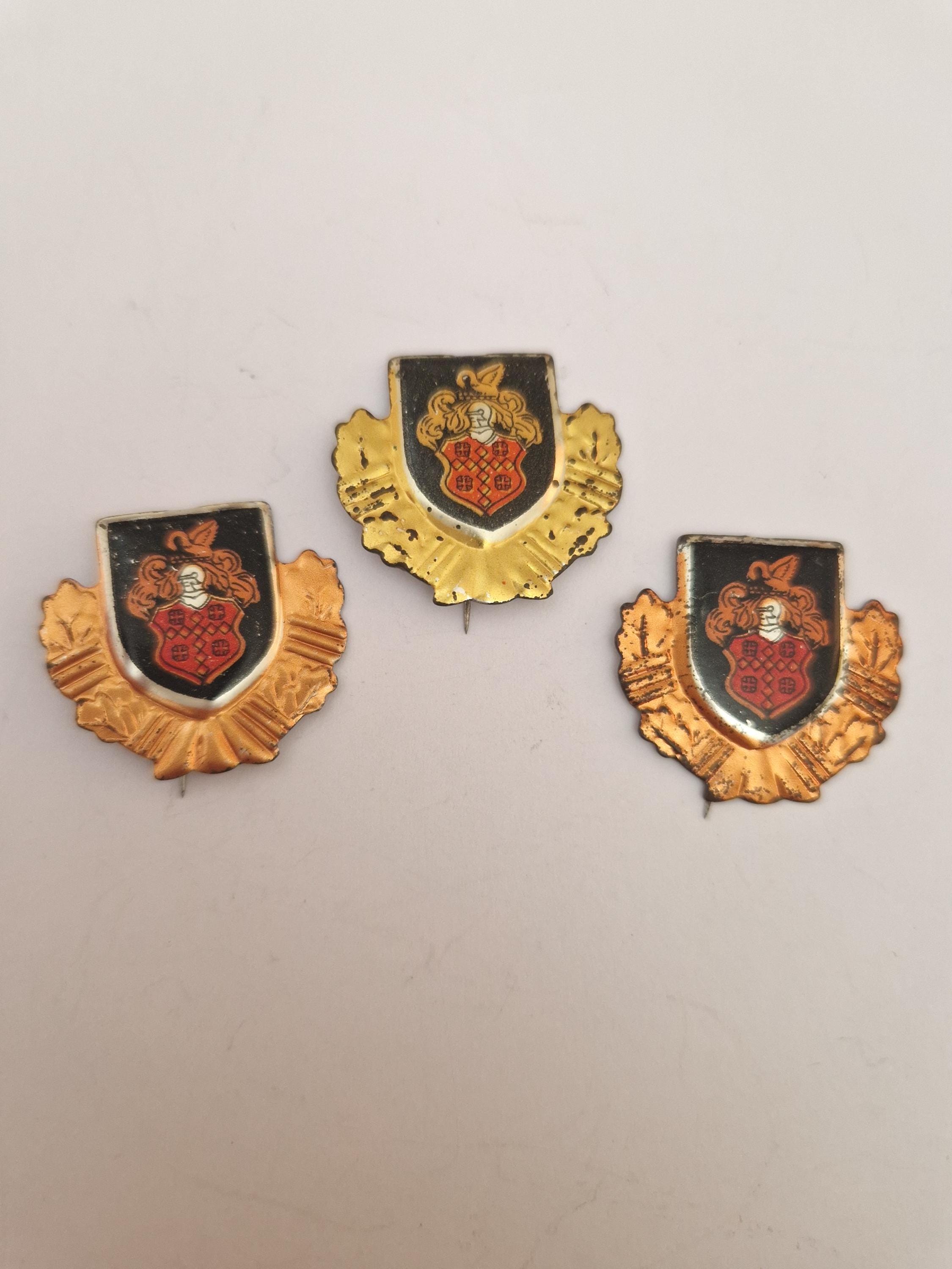 1960s auto emblems - Etsy 日本