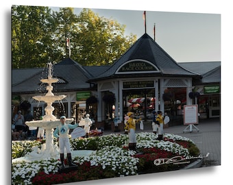 Saratoga Springs NY, Horse Race Course, Jockey Statues