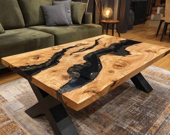Mesa de centro de nogal natural con resina epoxi, estilo rústico de granja con tablero de madera de borde natural.