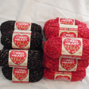 Beëindigde Hula door Red Heart Yarn- Black of Red Hot