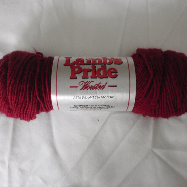 Lamb's Pride Worsted Yarn by Brown Sheep Co in Raspberry