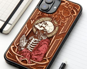 Requiem - Custodia per telefono in vero legno incisa a laser e pitturata a mano per tutti i modelli iPhone, Samsung e Google Pixel